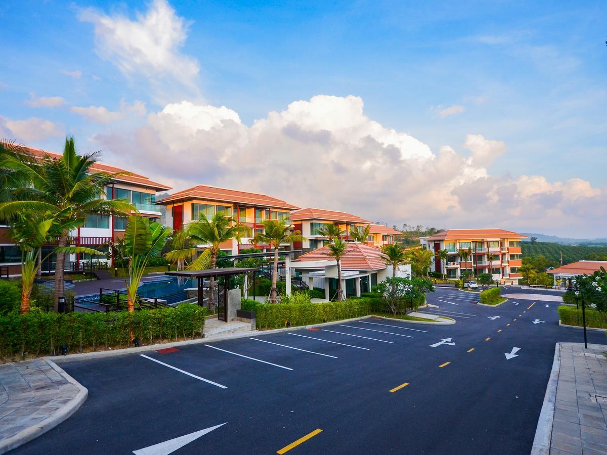 Phumundra Resort Phuket Extérieur photo